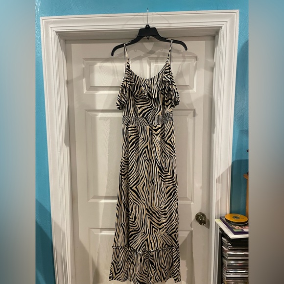 Michael Kors Summer Maxi Dress NWT - Picture 4 of 5